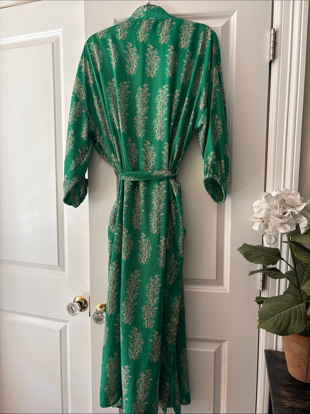Anthropologie Green Print Kimona - Picture 2 of 2